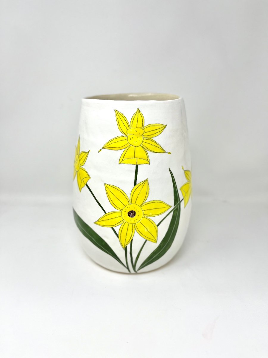 Medium Ceramic Vase 9 1/4"h.x 5 1/4"dia. - Homebody Denver