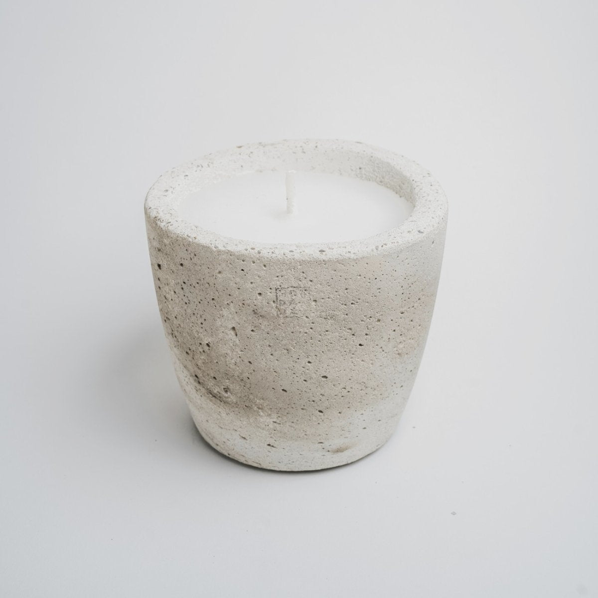 Outdoor Urban Candle Medium Ecru, Neutral Scent - Homebody Denver